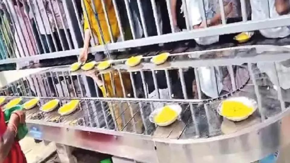 TTD Introduces Moving Table for Prasadam Distribution
