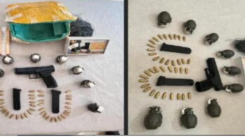 weaponsdiscoveredincargoshipmentatdelhiairindiaterminal