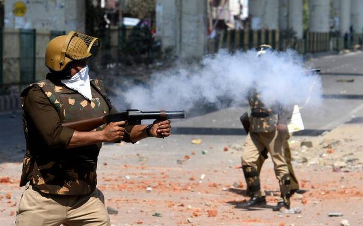 delhipolicetellshighcourtfirsonhatespeechesneedmoretimeatmospherenotright