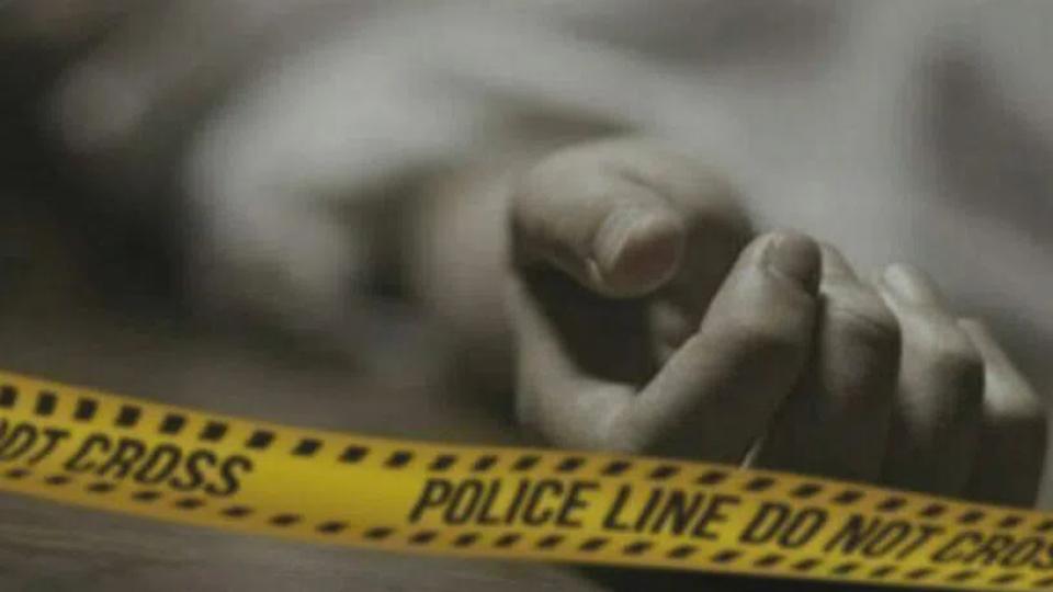 manbeatentodeathoverdisputeonmobilephoneindelhi4arrested