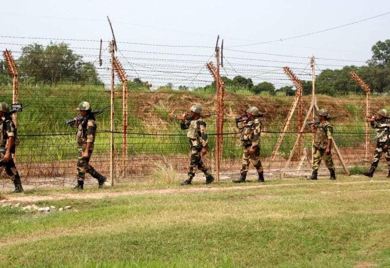 pakistaniintrudershotdeadbybsfalongibinpunjab