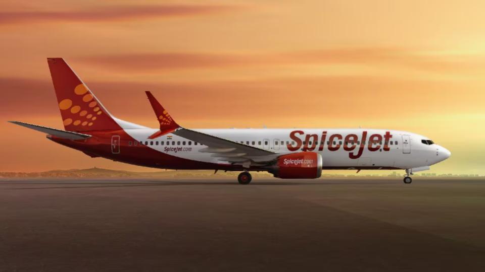 2 SpiceJet Dubai flights face delay, passengers protest in Delhi