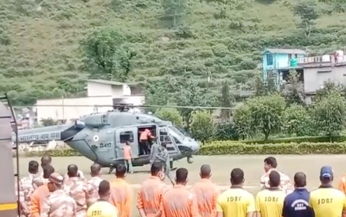 badweatheraffectssearchoperationformountaineerstrappedinavalancheuttarkashi