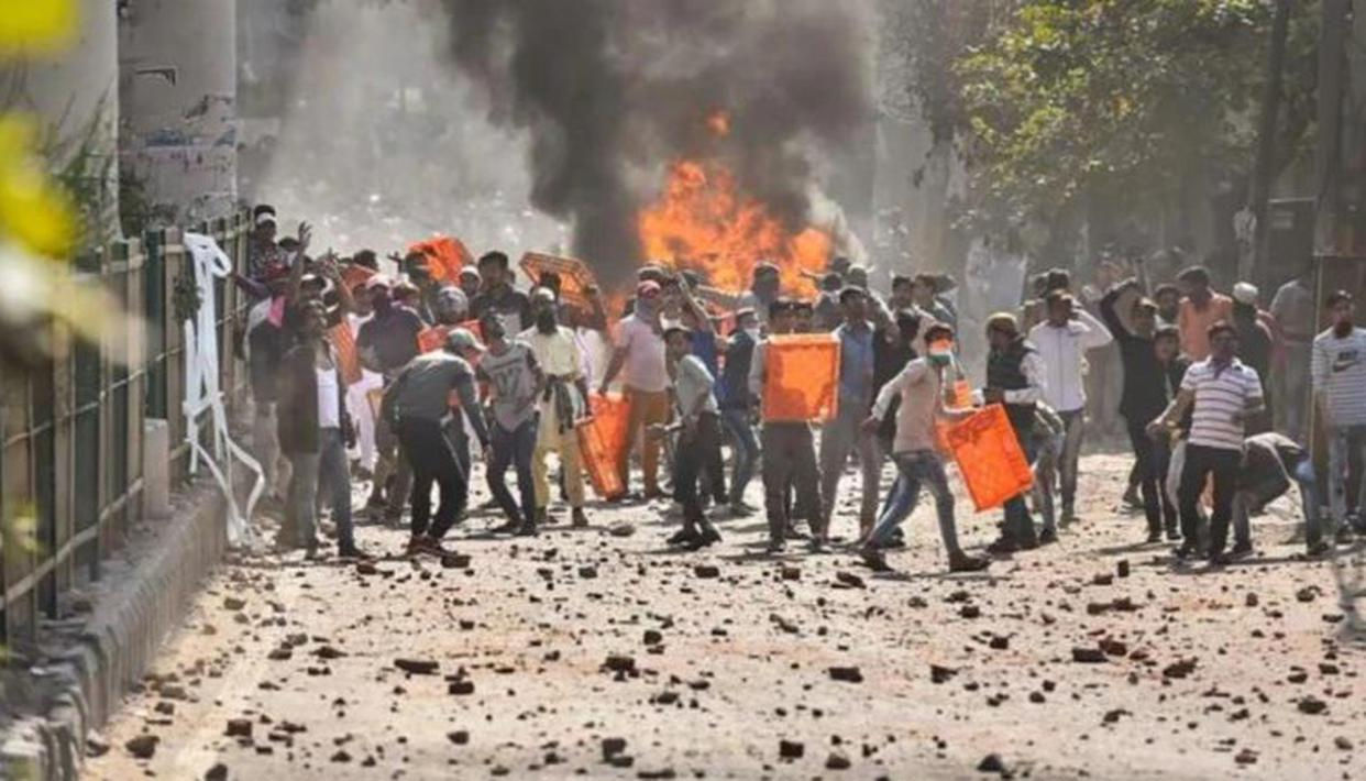 1000armedpolicemenbeingdeployedamitshahsaysdelhipoliceaprofessionalforce