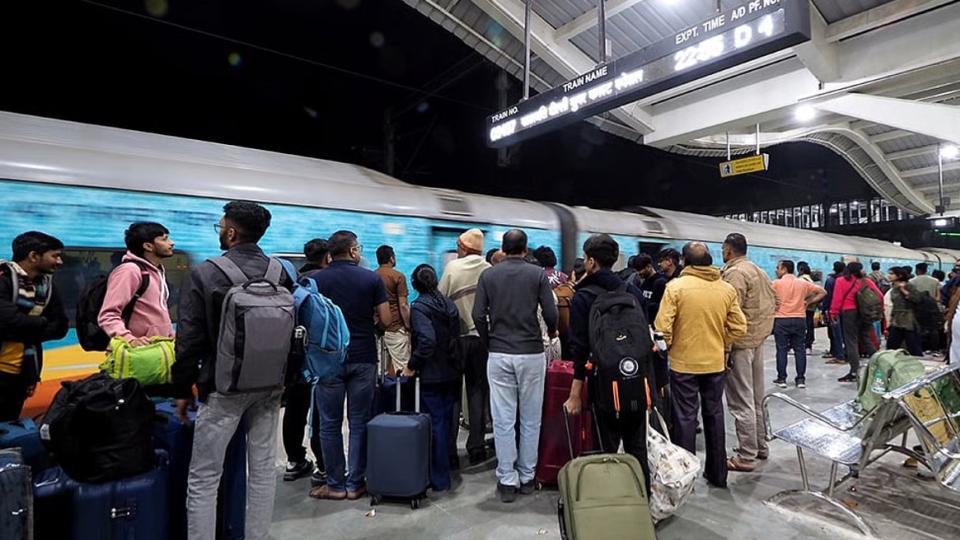 38 Trains To New Delhi, Nizamuddin Cancelled On October 10 