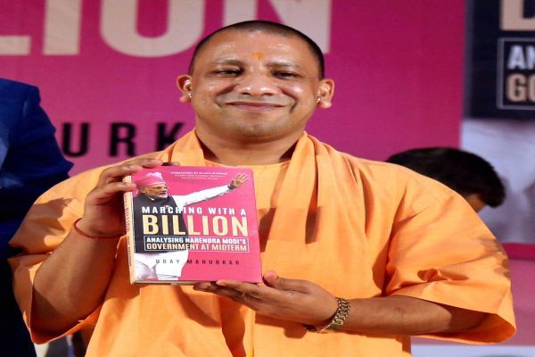yogigovtpresentsitsfirstbudgetrs36000crforfarmloanwaiver