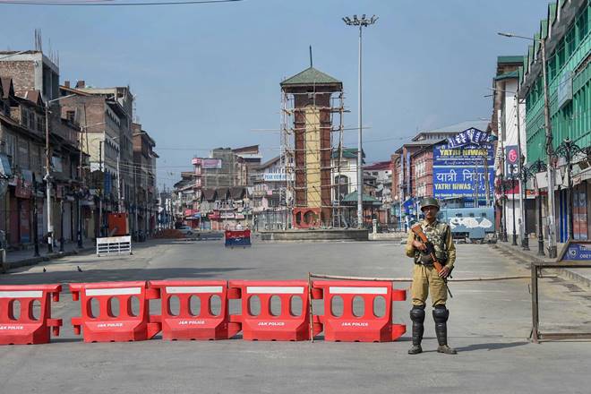 normalliferemainshitinkashmirfor83rdday