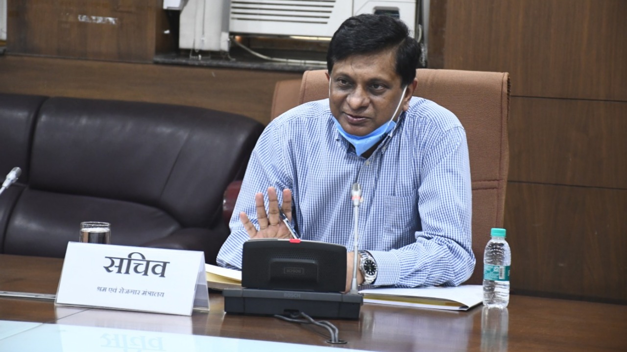 ibsecretaryapurvachandratoholdadditionalchargeassecretaryindepartmentoftelecommunications