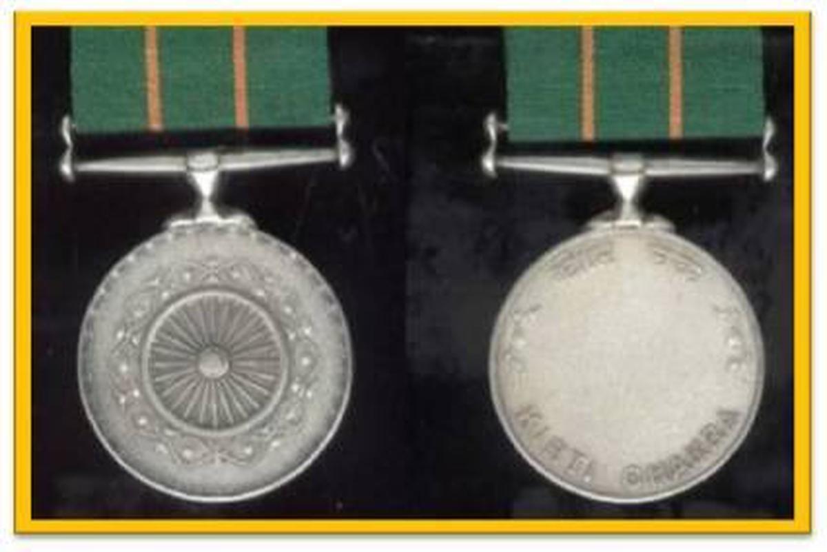 presidentapprovesgallantryawardsfor80armedforcespersonnelincluding12posthumously