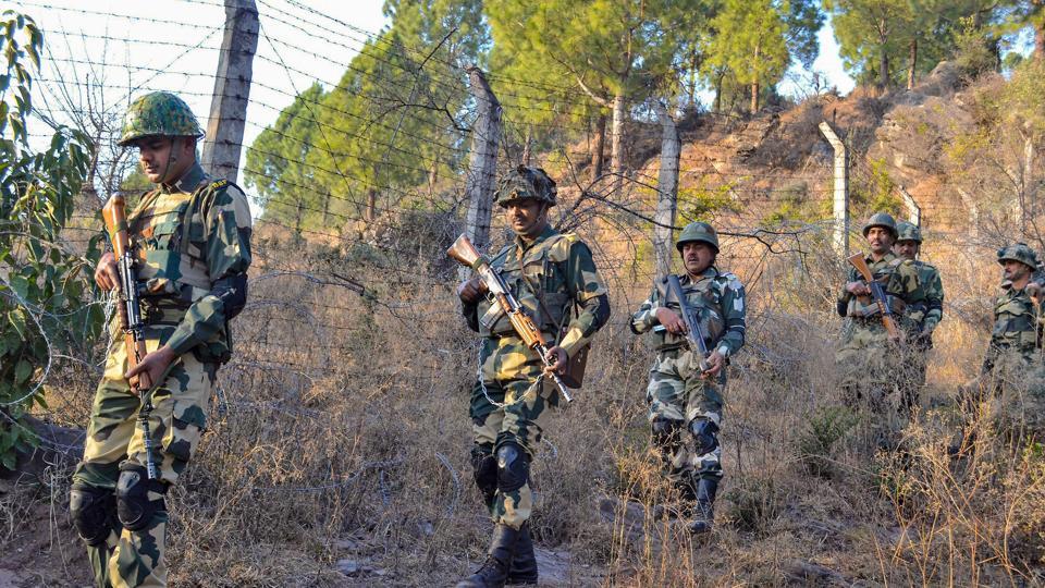 pakistanshellsforwardpostsalonglocinpoonch
