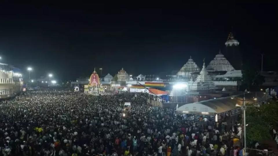 Police Arrest 103 Alleged Mobile Snatchers During Rath Yatra in Odisha