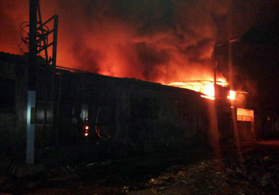 fireengulfsinafactoryinbhiwandi