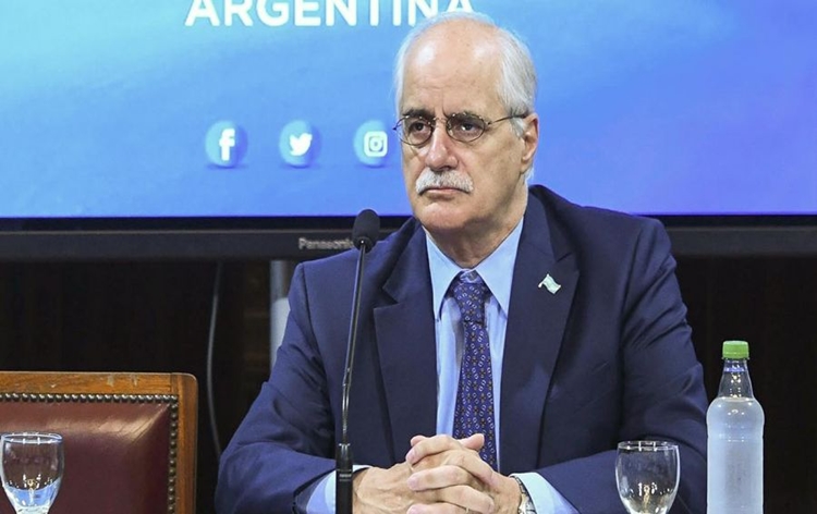 argentinadefenceministerjorgeenriquetaianaarrivesinnewdelhionfourdayvisittoindia