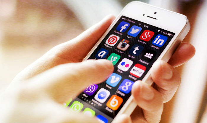 mobileinternetservicespartiallyrestoredinkashmir