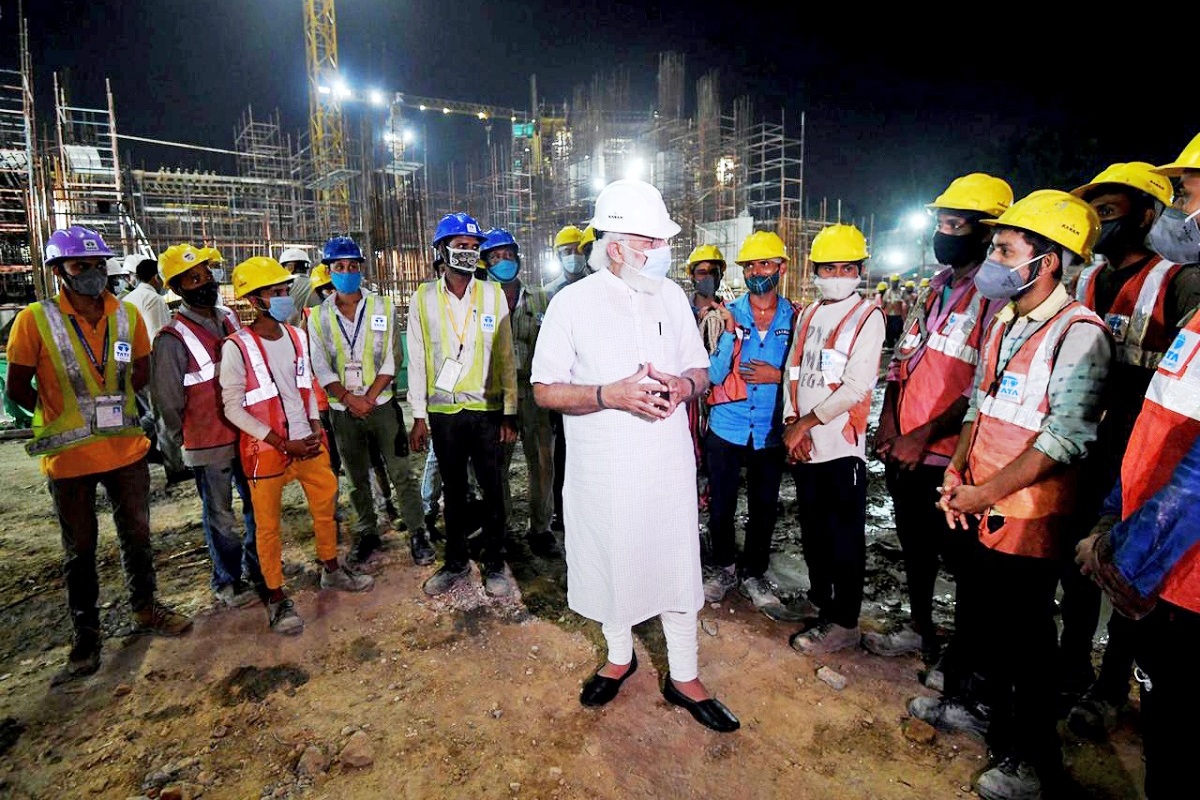 pmmodivisitsconstructionsiteofnewparliamentbuildinglastevening