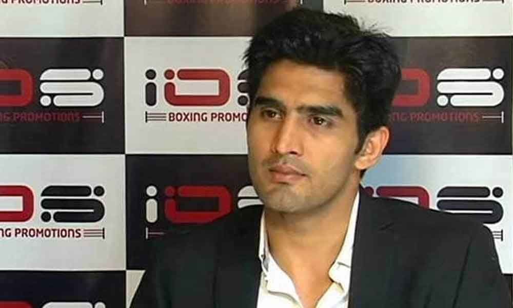 iamimpressedbypriyankagandhissimplicity:vijendersingh