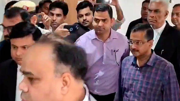 Delhi court rejects Kejriwal