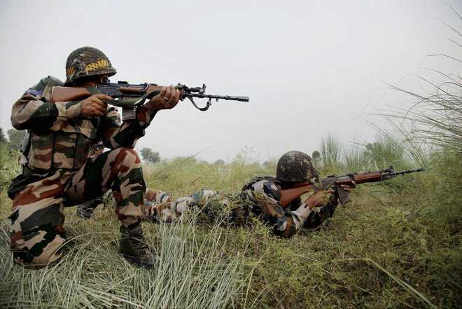 pakistanarmyviolatesceasefirealonglocinrajouridistrict