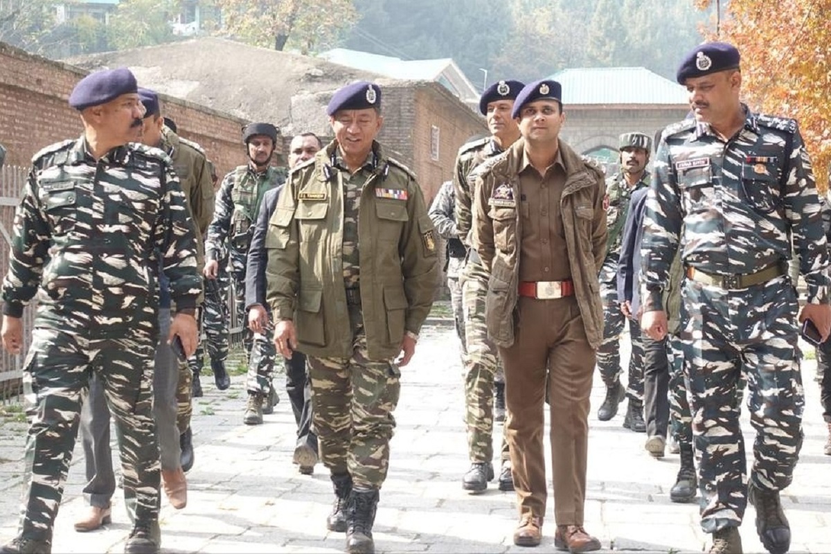 dgcrpfvisitsjk’srajouridistrictreviewssecurity