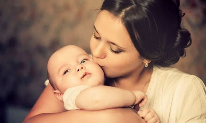 womenstaffhavingchildbysurrogacytoget26weeksmaternityleave