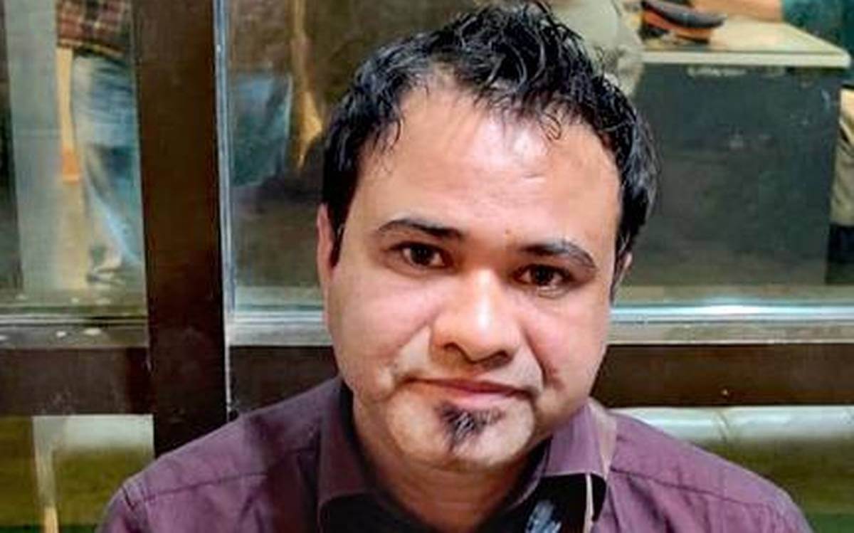 allahabadhcaskscentreandupgovttofiletheirrepliesincaseseekingthereleaseofdrkafeelkhan
