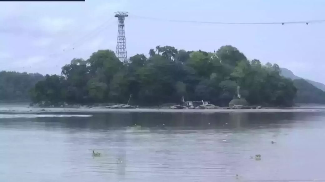 brahmaputrawaterlevelrisinginassam