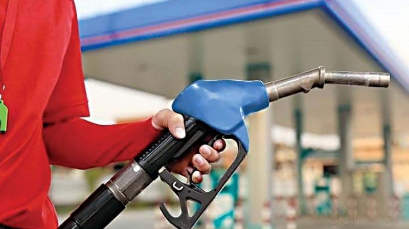 petrolpricecutby6paisedieselby5paise