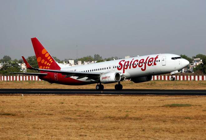 spicejetairlinesstartstooperatehyderabadnashikflightunderudanscheme