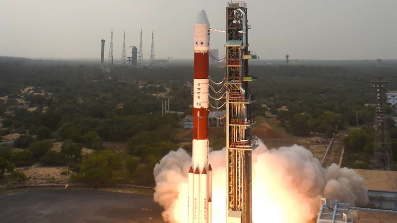 indiasuccessfullylaunchesits100thsatellitecartosat2fromsriharikota