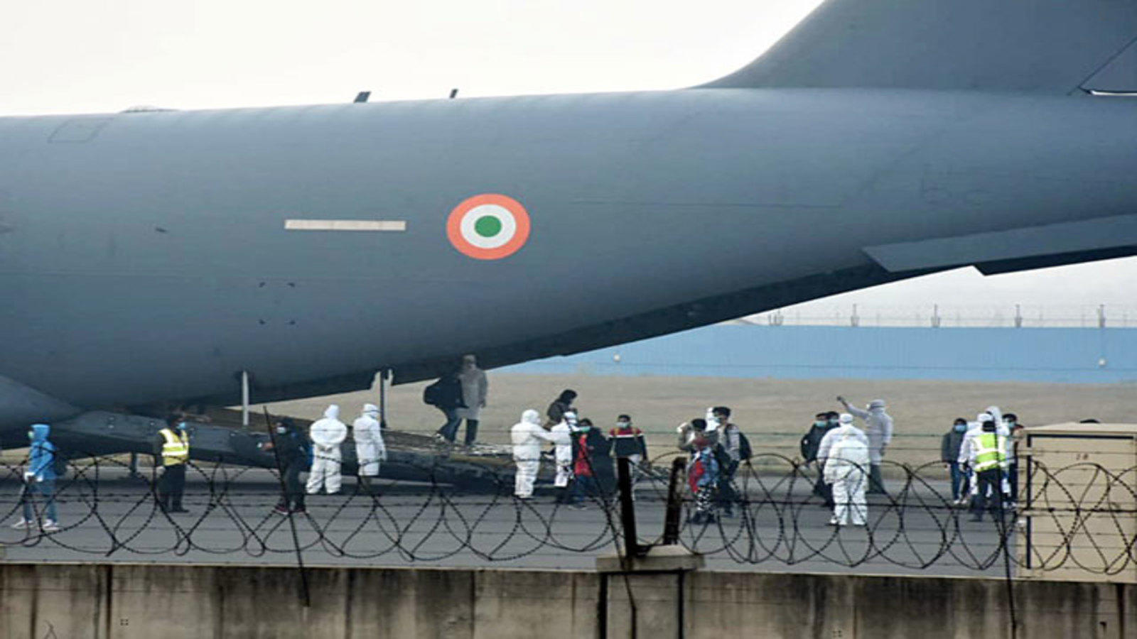 58indiansreturnhomefromcoronavirushitiran