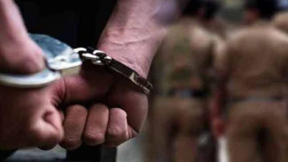 Inspector Arrested For Threatening To Foist Case in Chennai