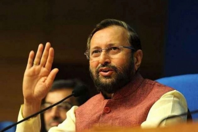 allstakeholdersmustsittogethertofindsolutiontopollutionissue:prakashjavadekar