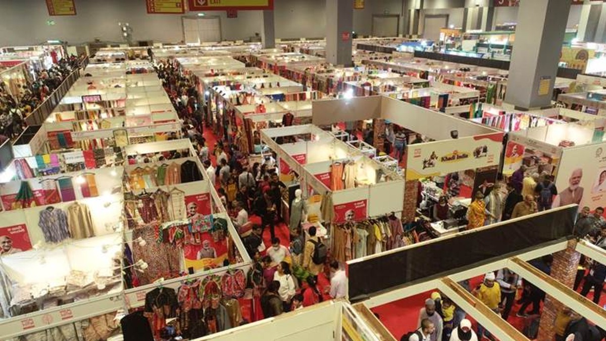 khadiindiapavilionregistersrecordsaleofoverrs12croreatiitfatpragatimaidaninnewdelhi