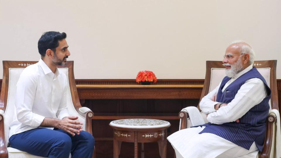 Lokesh, Alliance MPs Meet PM Modi 