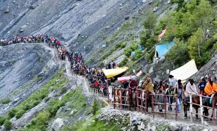 anotherbatchof4821pilgrimsleftbhagwatinagaryatriniwasbasecampinjammu