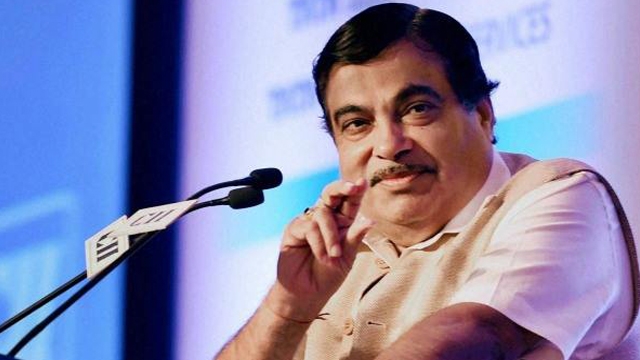 gadkariexpresseshopethatroadtransportandsafetybill2015willbepassedinparliament