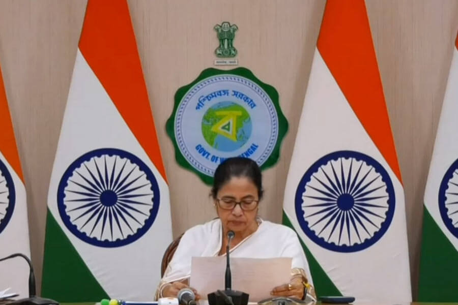 mamatabanerjeetomonitorcyclonedanalandfallfrombengalsecretariat