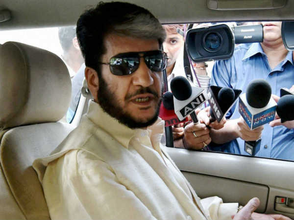 terrorfundingcase:delhicourtdismissesbailpleaofseparatistshabirshah