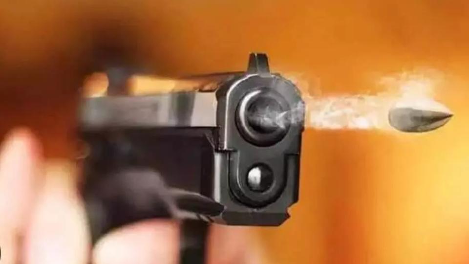 policeconstableshootsdeadsonoverfinancialdisputeinap