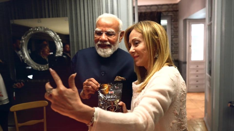 parleboostsmelodyproductionaftermodimeloniviralmoment