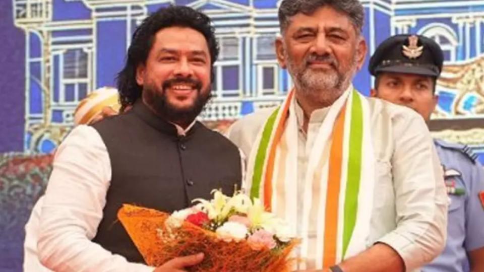 Karnataka Minister Nagendra Rejects Reports Of His Resignation