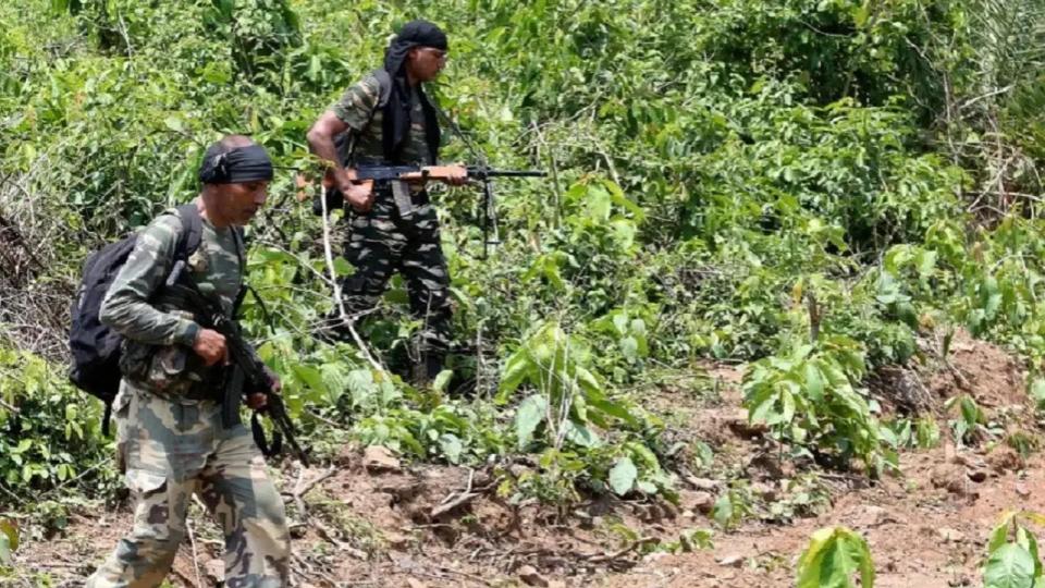 Ten Naxalites including four minors surrender in Chhattisgarh