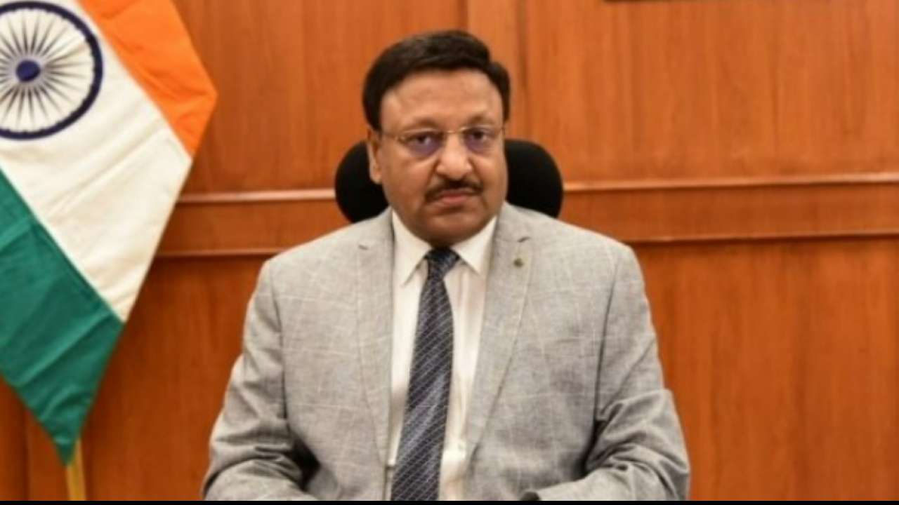 cecrajivkumarsayswinningconfidenceofvotersisparamountforeci