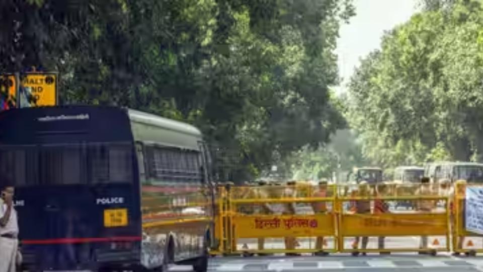 Delhi HC Asks Centre to Consider Body Cameras for Police in Protests