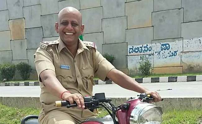karnatakapoliceofficershootshimselffounddeadinhisoffice