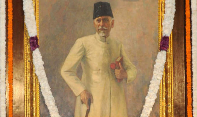presidentkovindpaystributestomaulanaazadonhisbirthanniversary