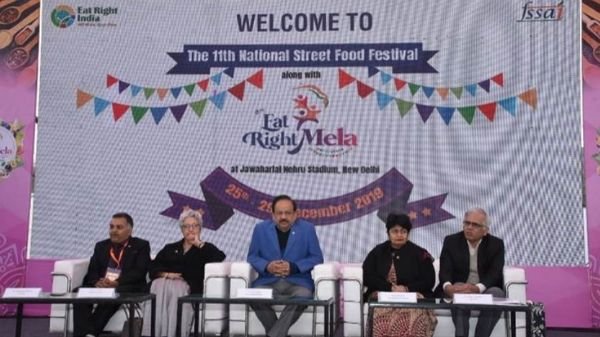 healthministerdrharshvardhaninauguratessecondeditionofeatrightmelainnewdelhi