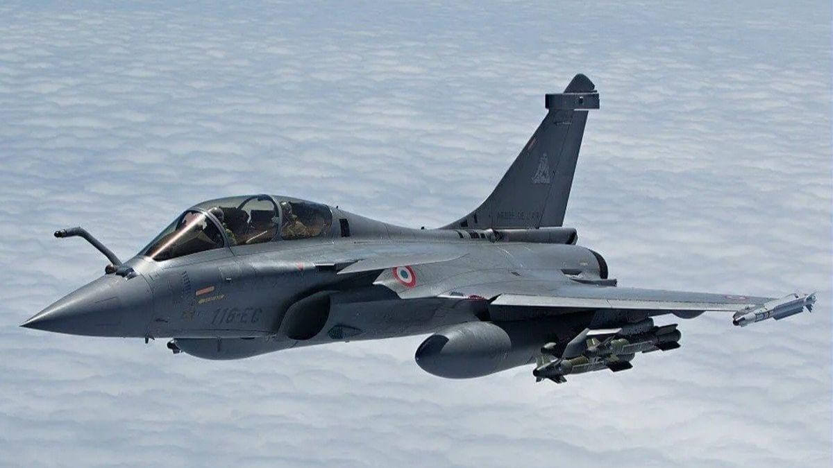 first5rafalefighterjetsarrivesatiafbaseinambala