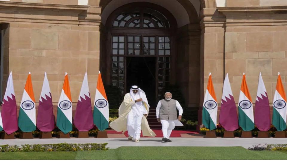 pmmodiwelcomesamirofqatarathyderabadhouse