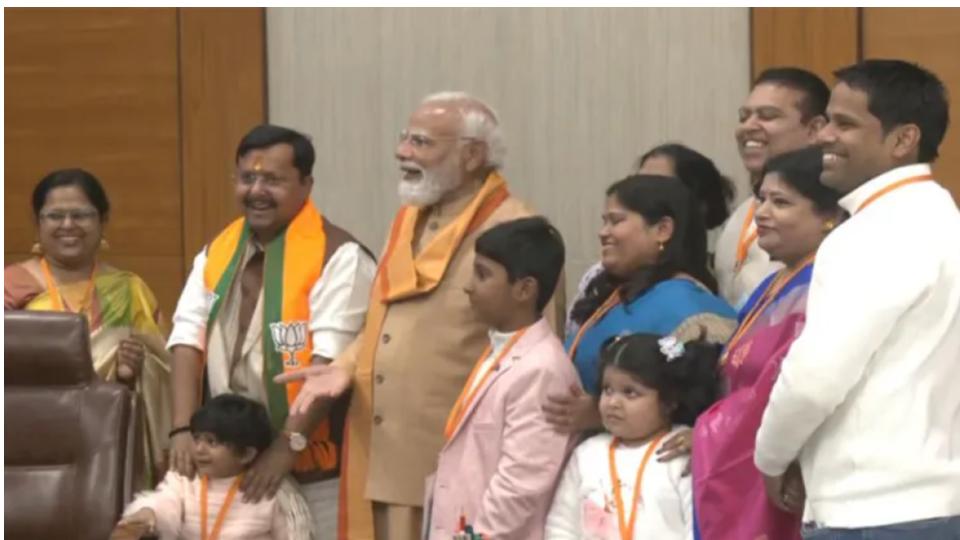 PM Modi Meets Nitin Nabin